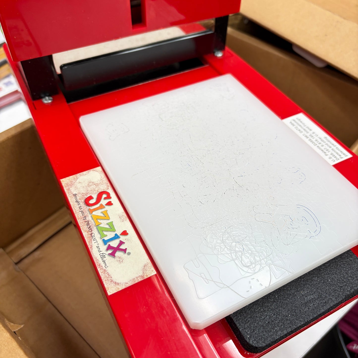 Sizzix Original Red Personal Die Cutting Machine with Converter