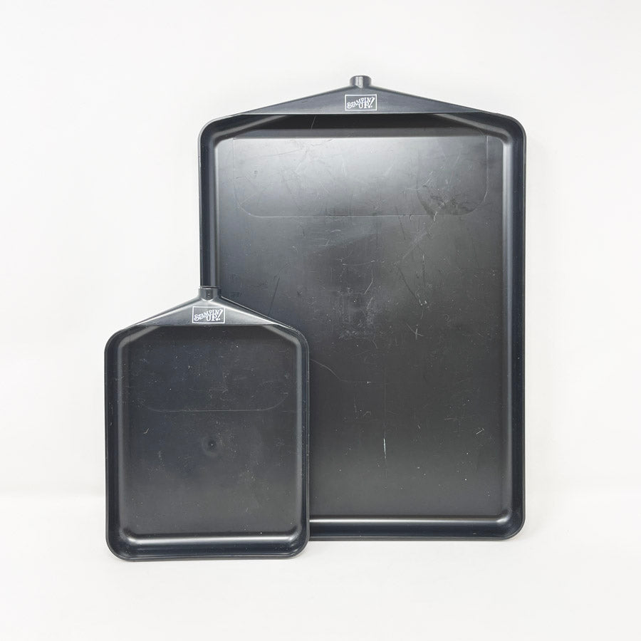 Stampin Up Embossing Tray with Funnel End