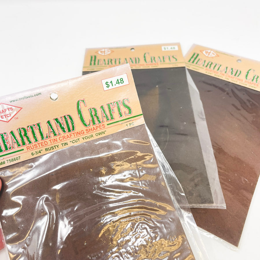 Heartland Crafts- 6-3/4" Rust Tin