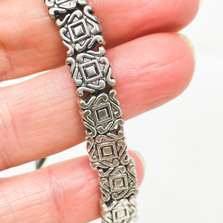 Metal Gallery Scroll Edge Square Silver Bead Strand