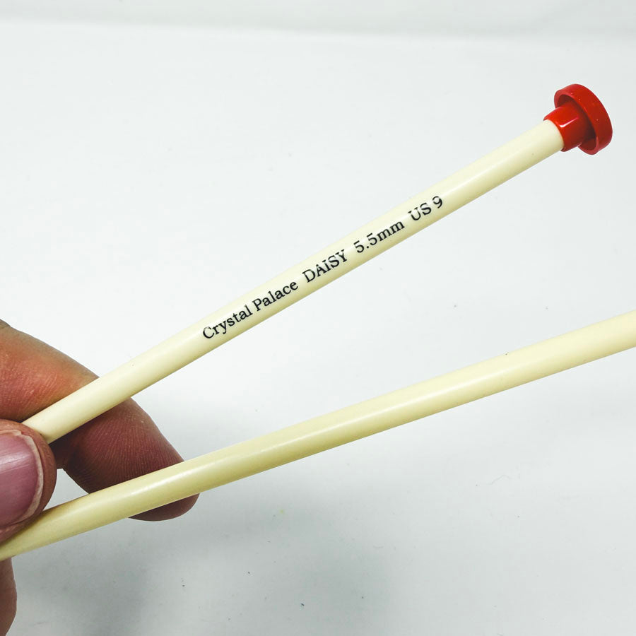 Crystal Palace Daisy Size 9 Plastic Knitting Needles