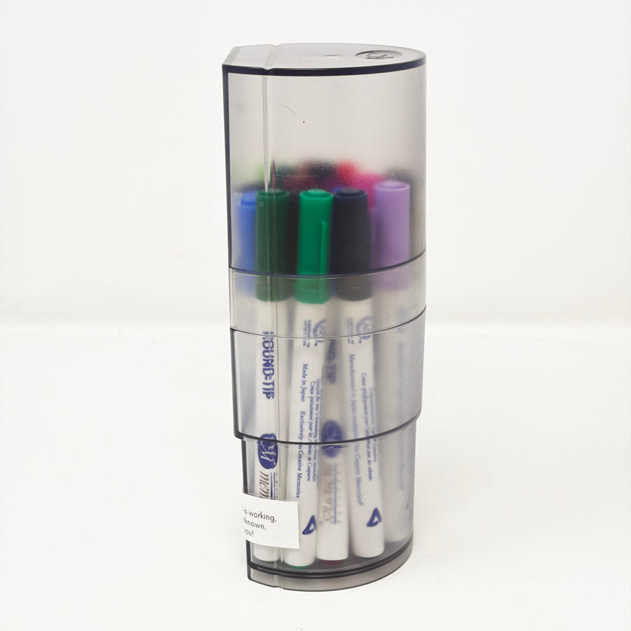 Creative Memories Round-Tip Marker Set with Case
