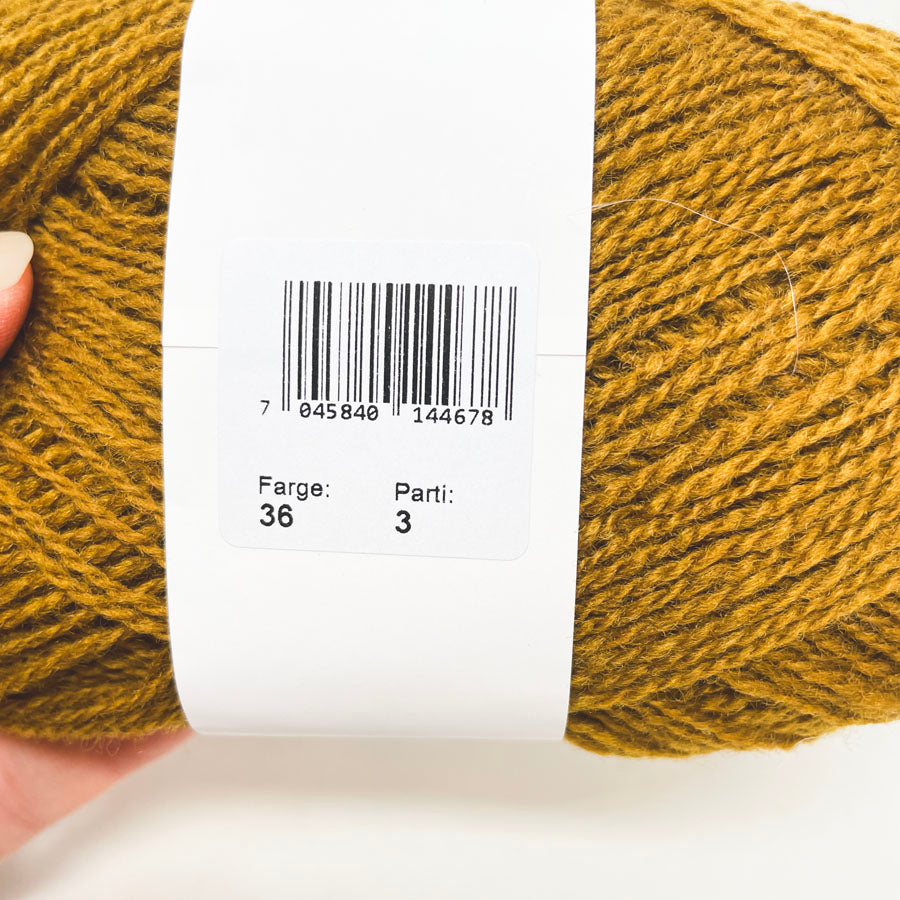 Lamullgarn Yarn by Rauma