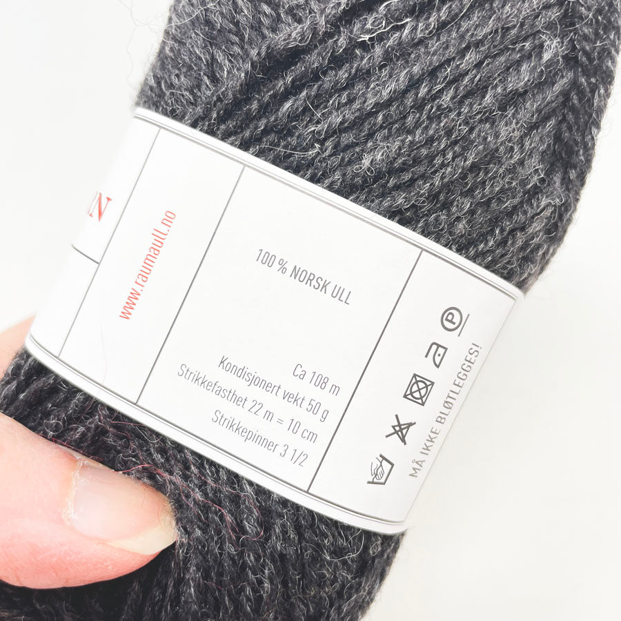 Strikkegarn Yarn by Rauma (1)