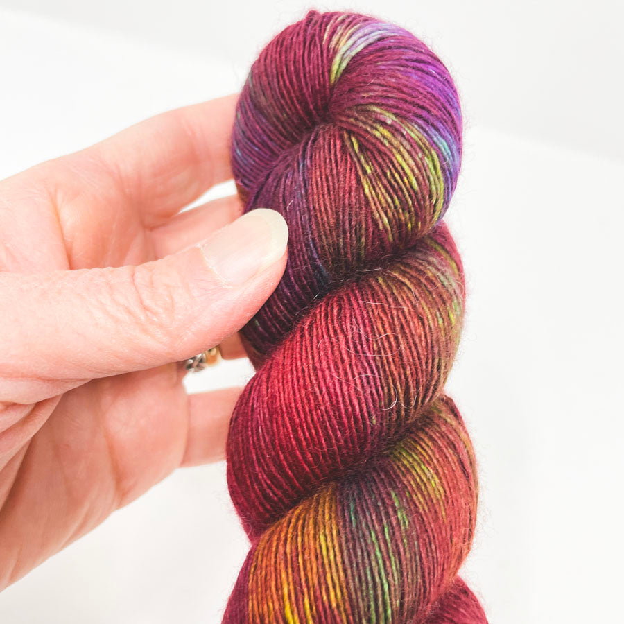 Cartel Yarn by Countess Ablaze (1)