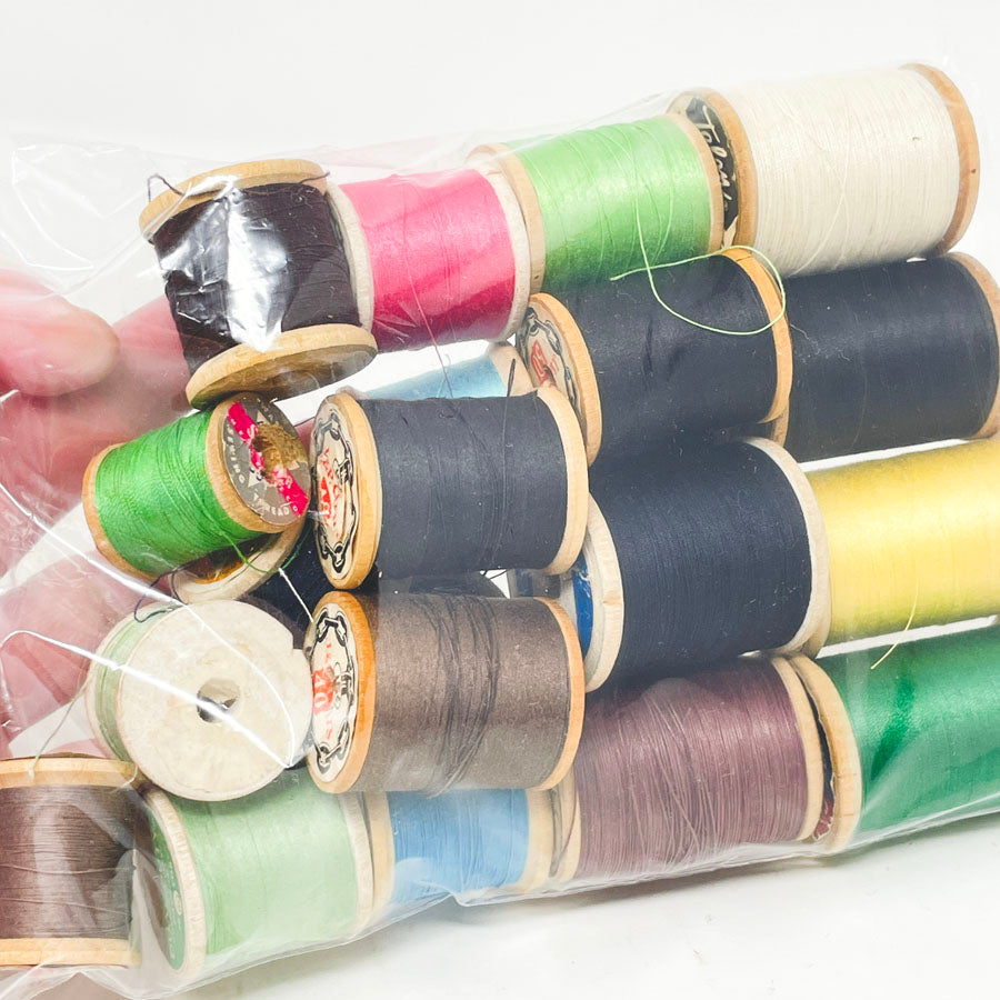 Lotsa Wood Thead Spools Bundle