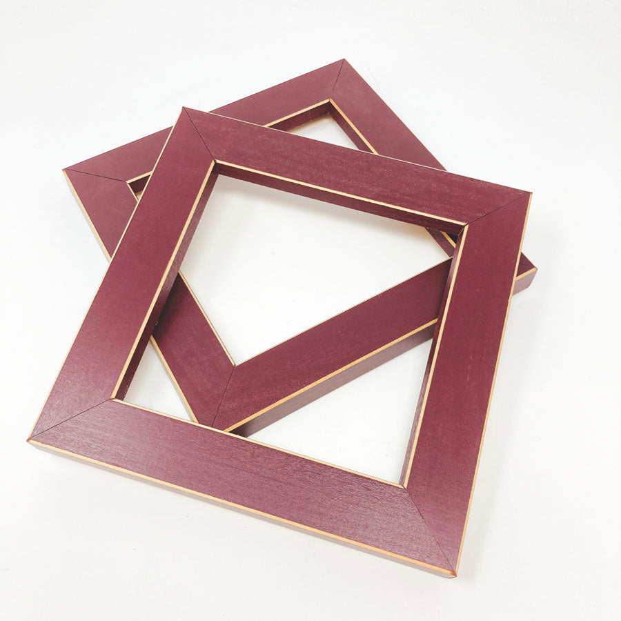 Redwood Finish Square Frame