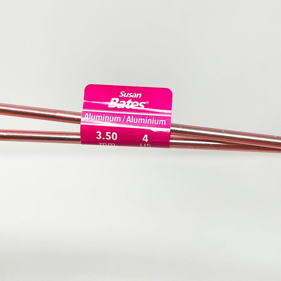 Susan Bates Aluminum KnittingNeedles Size 4