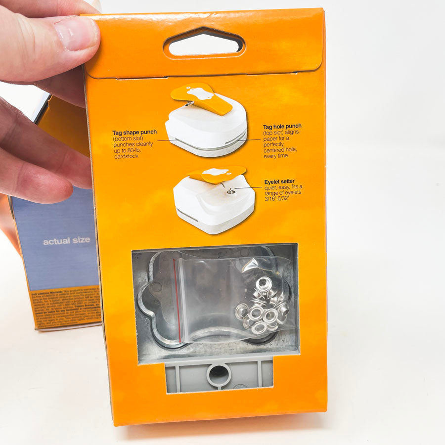 Fiskars Tag Maker Paper Punches