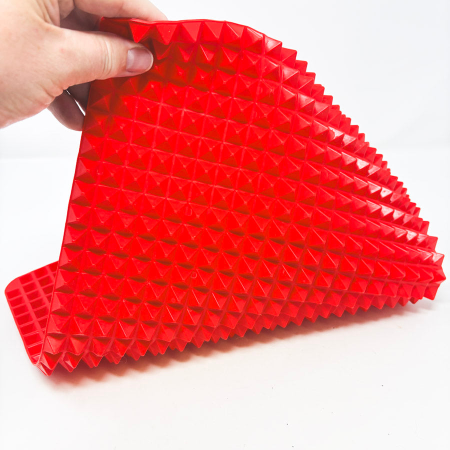 Red Silicone Pyramid Mat for Clay