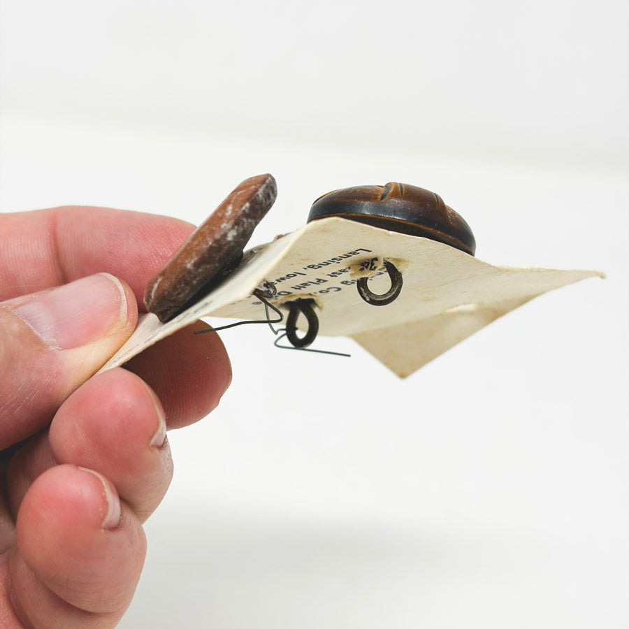 La Petite 1" Brown Shank Buttons