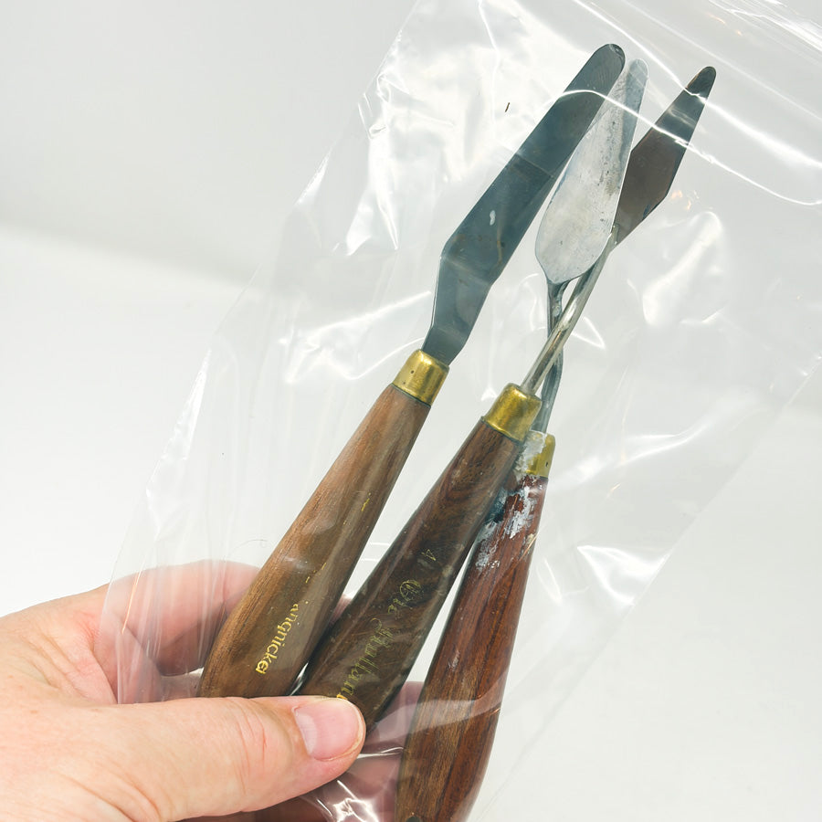Three Palette Knives – Old Holland/Mitchell/Langernickle