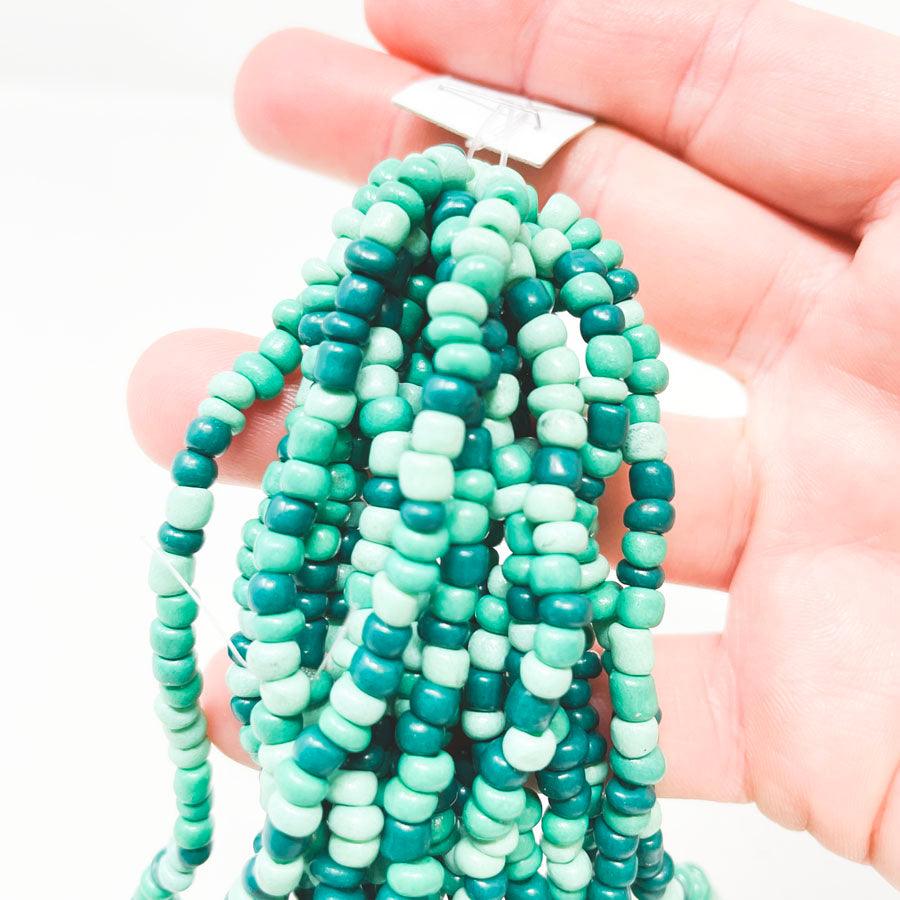 Teal Ombre Seed Bead Strand
