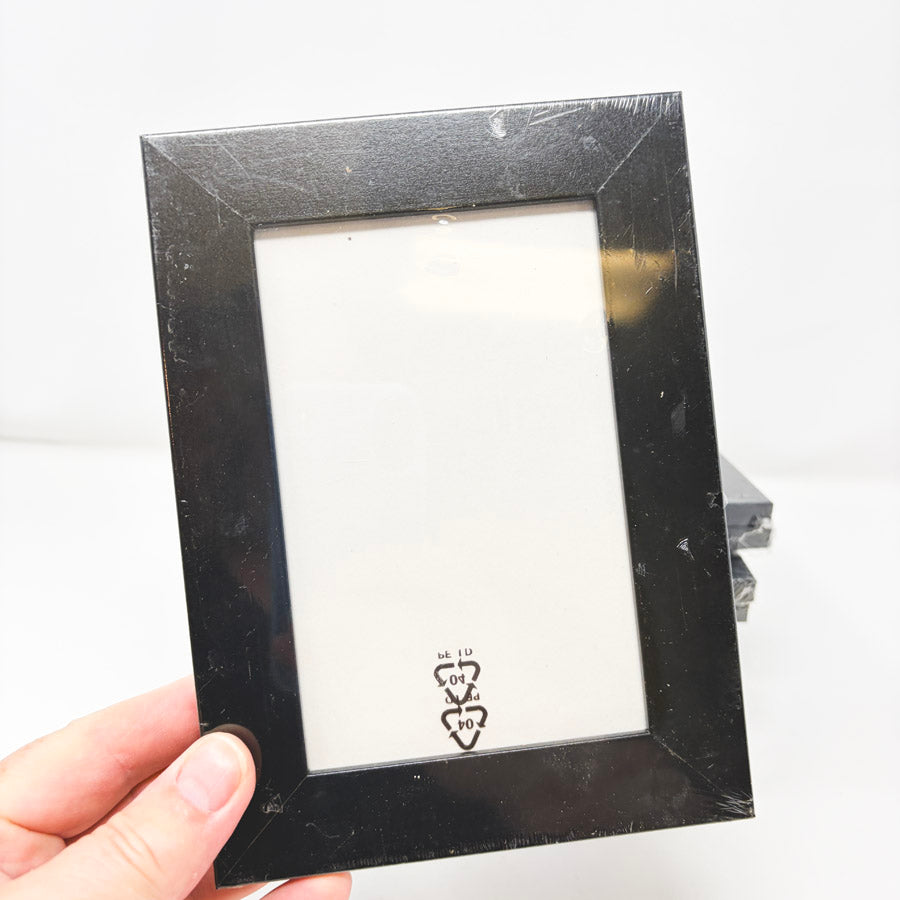 IKEA NYTTJA 4" x 6" Wall Frames (1)