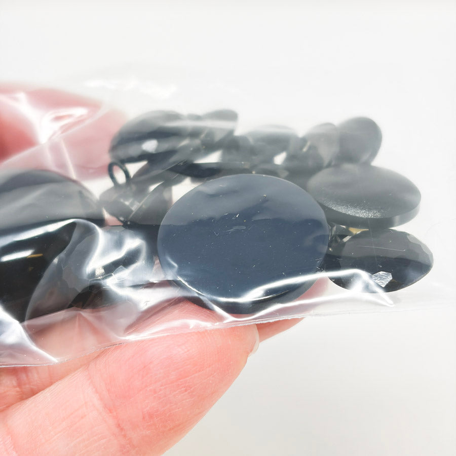 Asst Black Plastic Shank Buttons