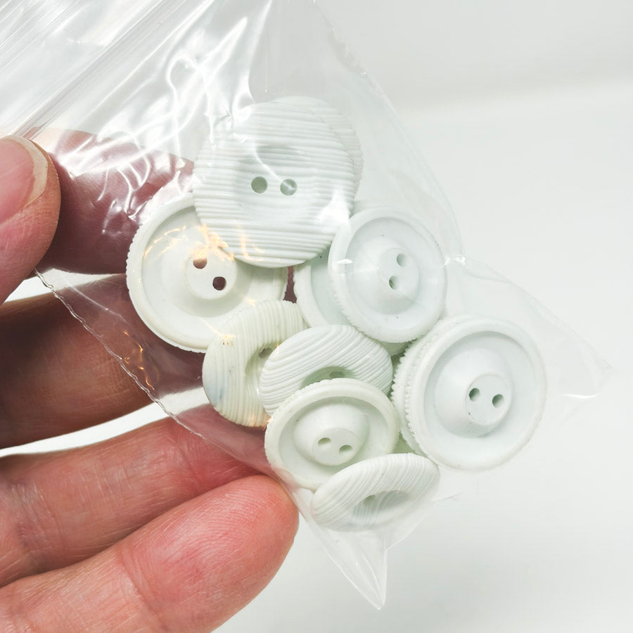 Asst Styles of White Plastic Buttons (1)