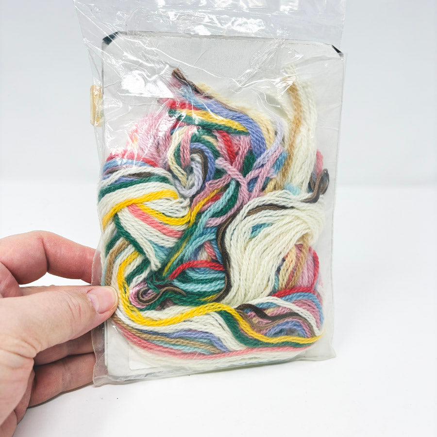 Teacup Floral – Dimensions Needlepoint Kit