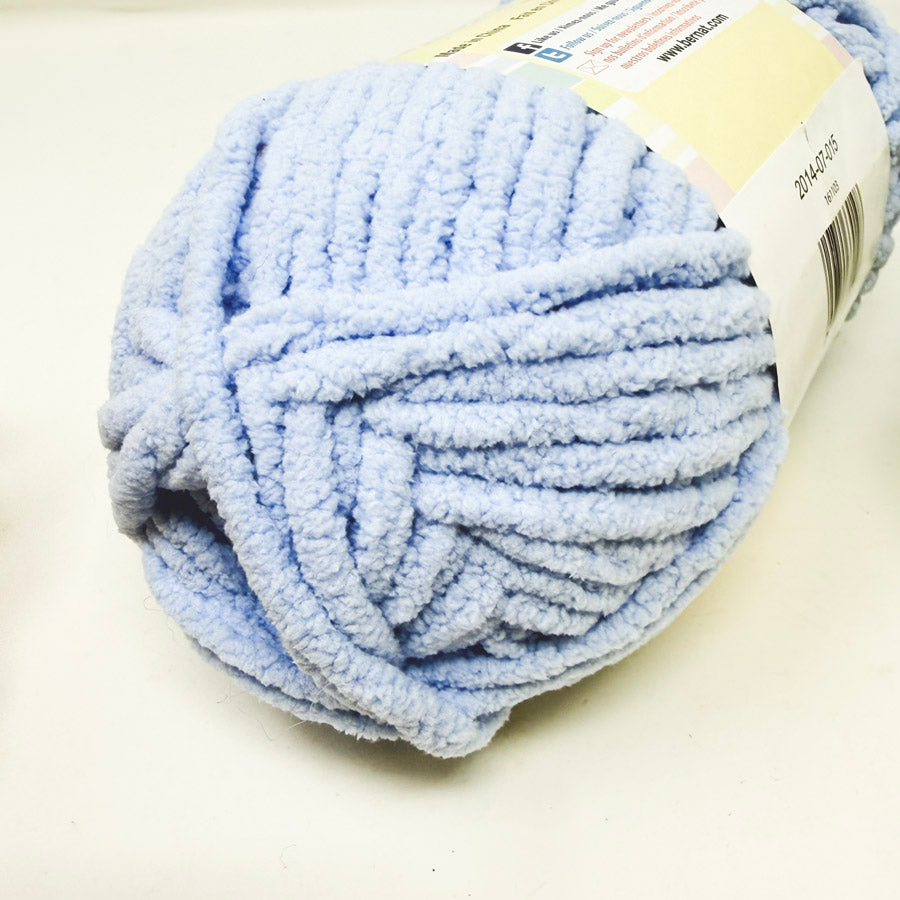 Bernat Baby Blanket Yarn (1)