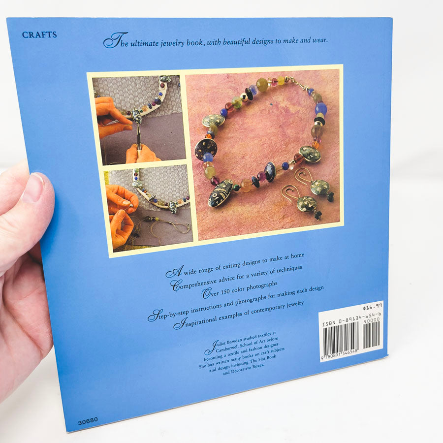 Jewelry & Accessories Book by Juliet Bawden