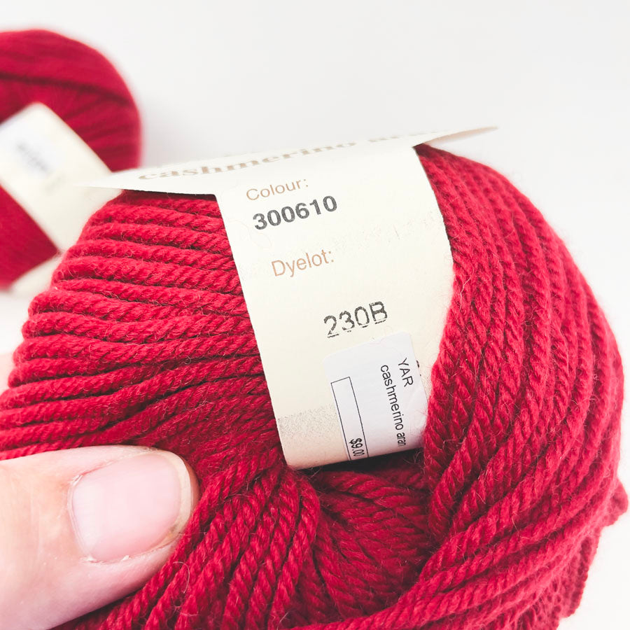 Debbie Bliss Cashmerino Aran Yarn - 300610 (1)