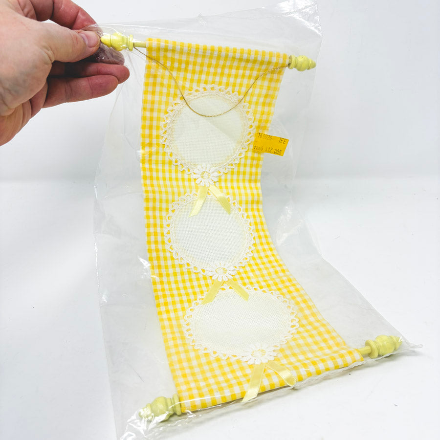 Yellow Gingham Aida Hanging Banner