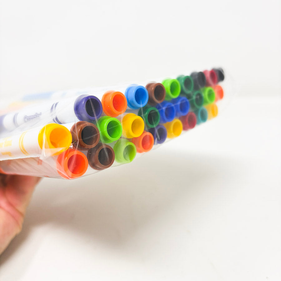 28 Crayola Fabric Markers