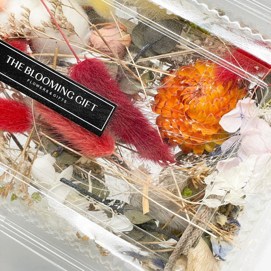 The Blooming Gift - 1 Box of Mixed Dried Flowers