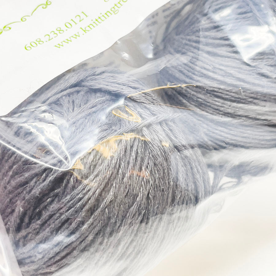 Knitting Tree Shop Til You Drop Bag Pattern with Hemp Yarn