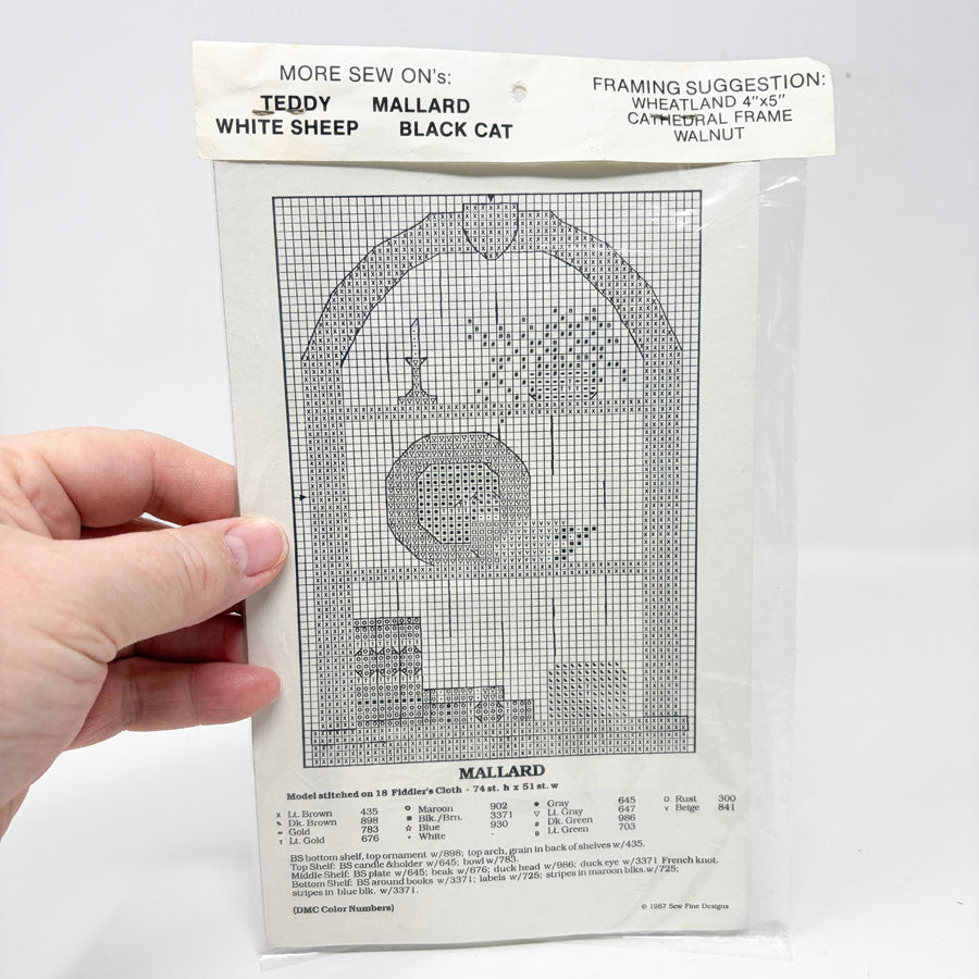 Sew On's – Sew Fine Cross Stitch Pattern with Button