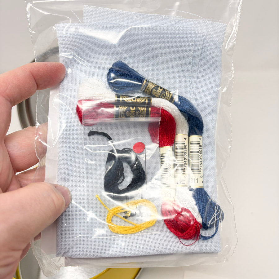 Life is a Picnic – The Stitchworks Tin Collectible Cross Stitch Kit