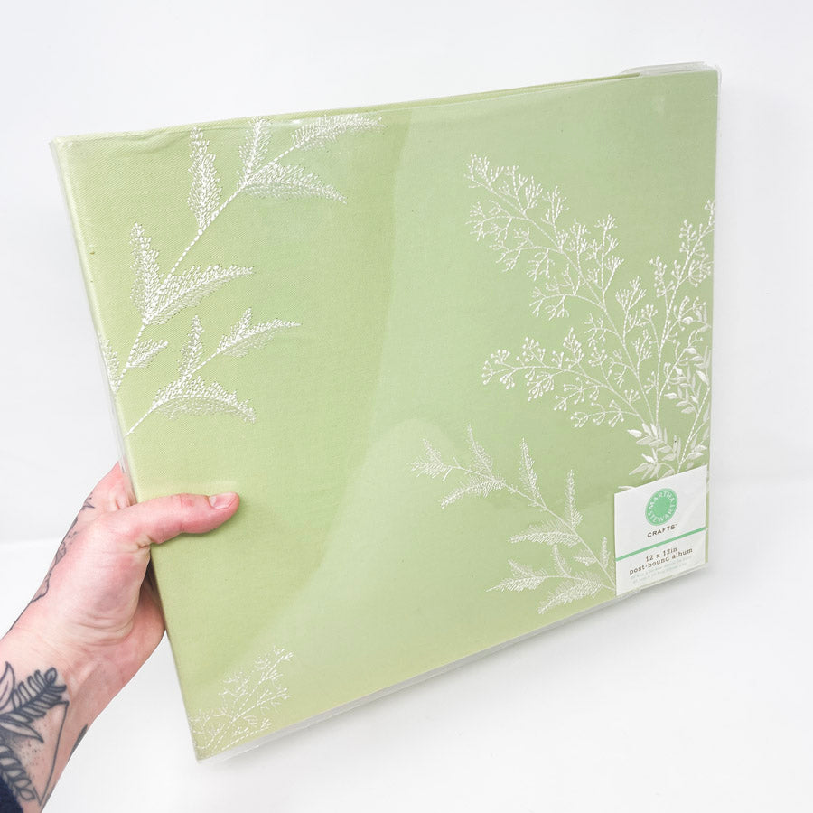 Martha Stewart Crafts 12 x 12 Post-bound Album