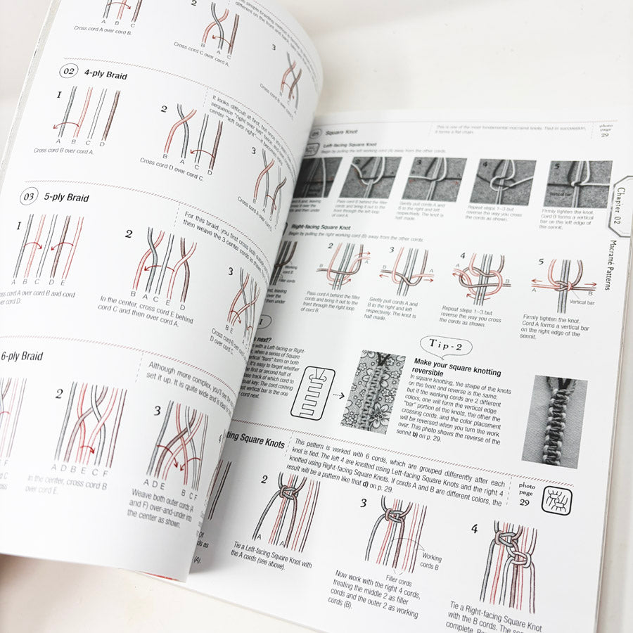 Macramé Pattern Book by Marchen Art Studio