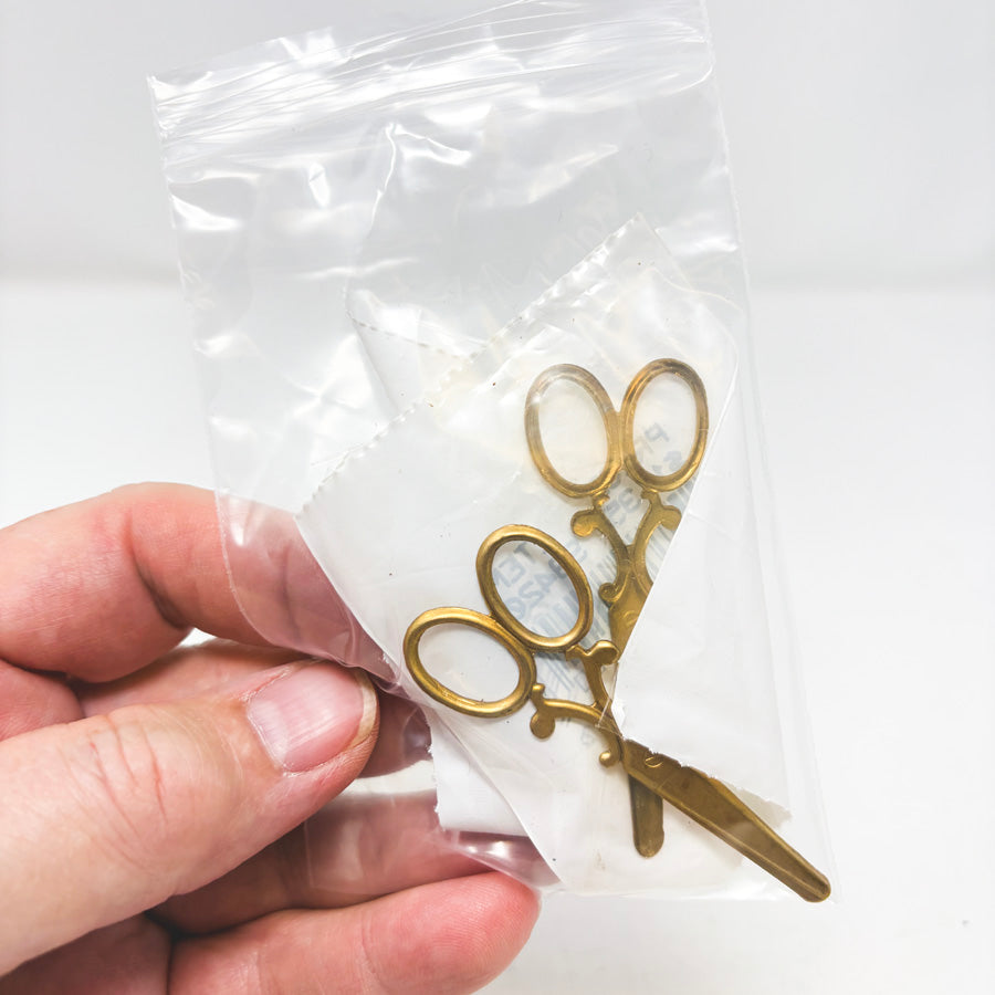 Thin Metal Paper Antique Scissors (2)