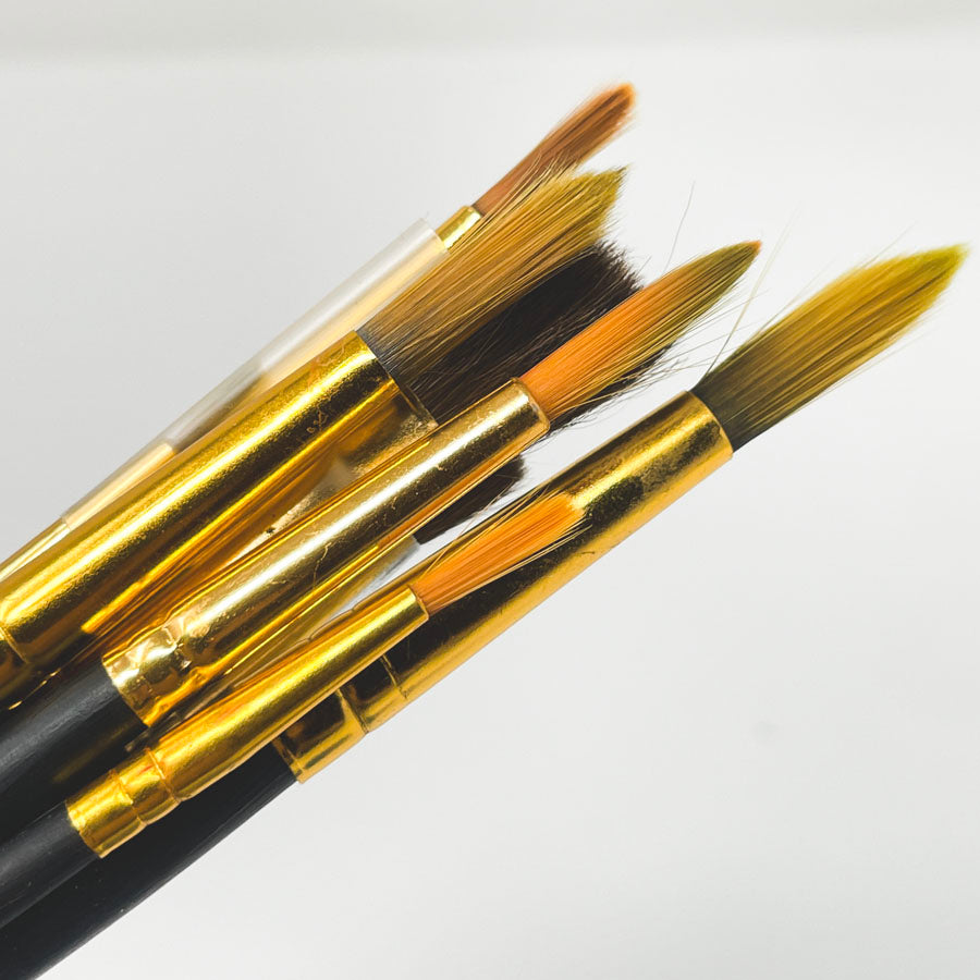 Assorted 9 Fine Art Paint Brushes
