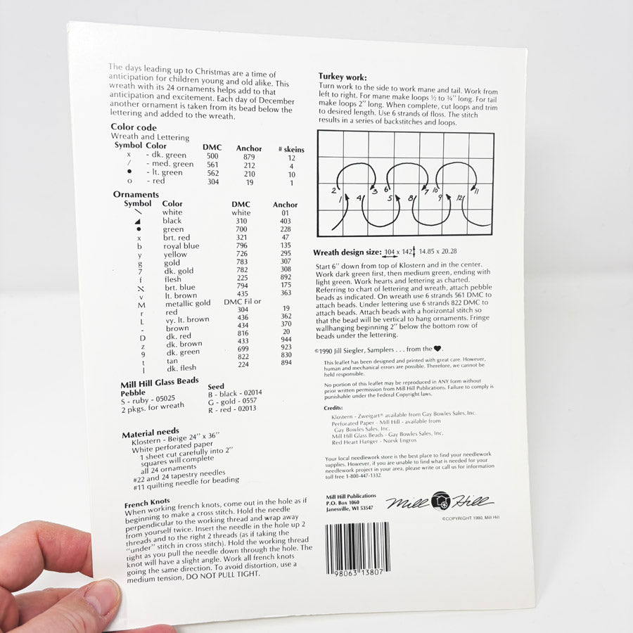 Advent Calendar Wreath – Mill Hill Cross Stitch Pattern Leaflet