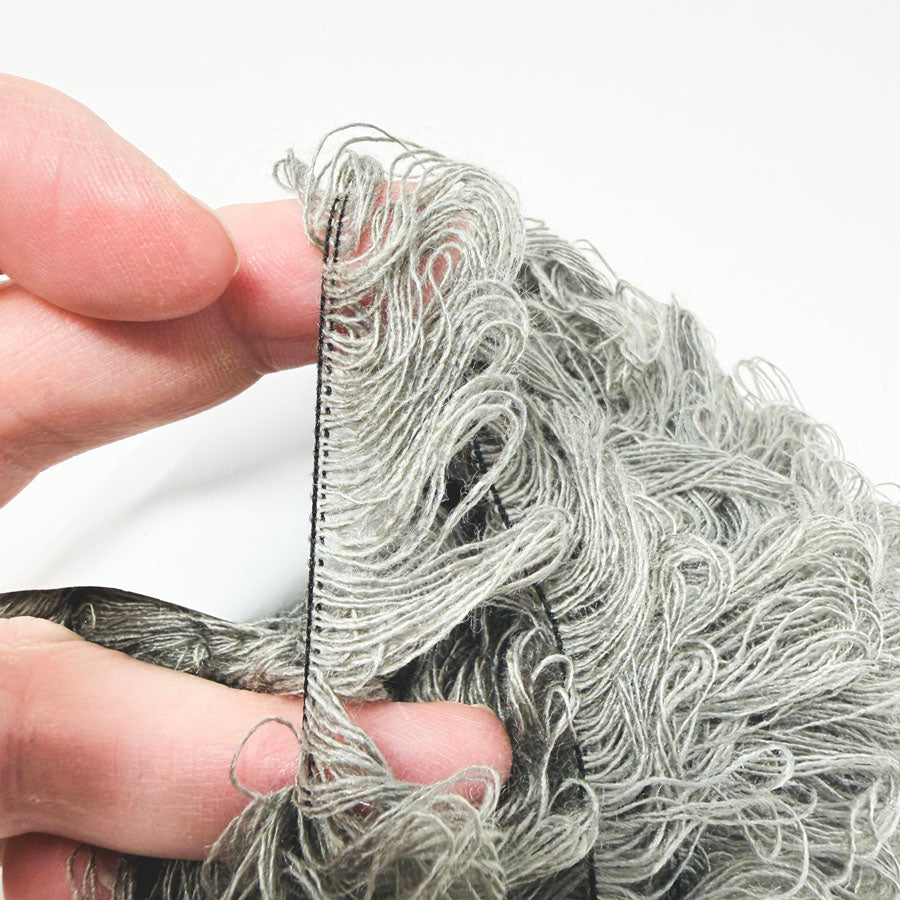 Gray Fringe Yarn - Unmarked
