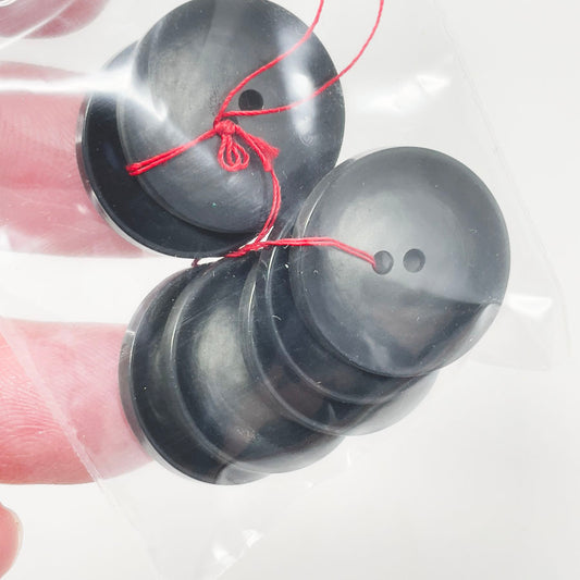 Medium Size Black Button Pack
