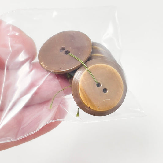 Medium Size Wood Button Pack