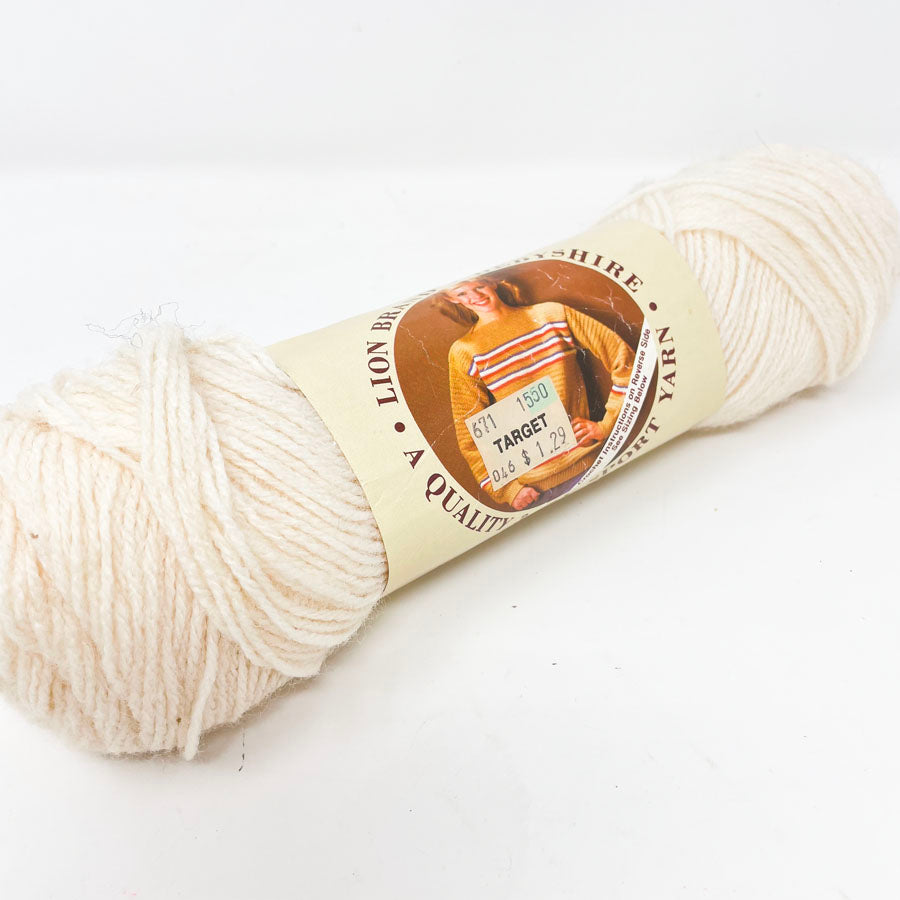 Lion Brand Debyshire Yarn - Off White
