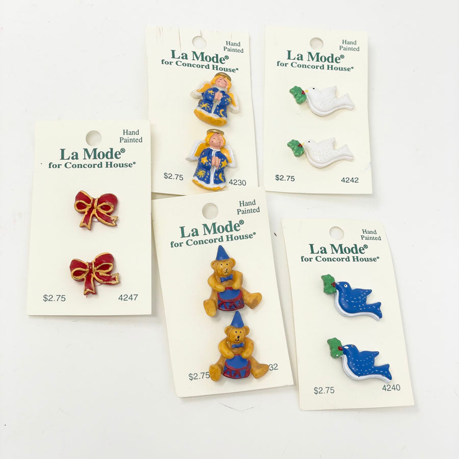 La Mode for Concord House Holiday buttons- multiple designs