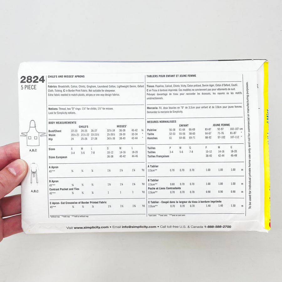 Simplicity 2824 Sewing Pattern for Dummies - Aprons for Chid and Miss