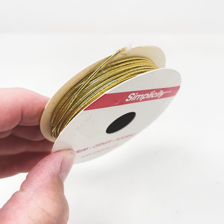 Simplicity Metallic Gold Trim
