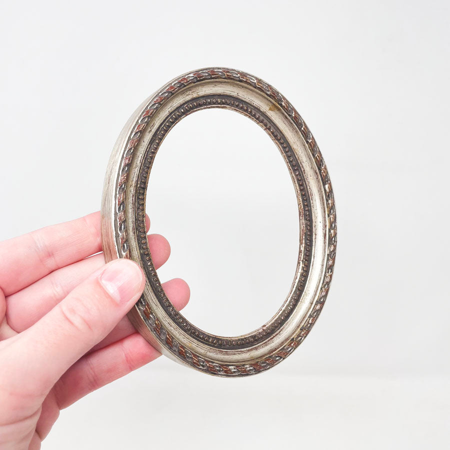 Small Wood Oval Frame - Antique Silver