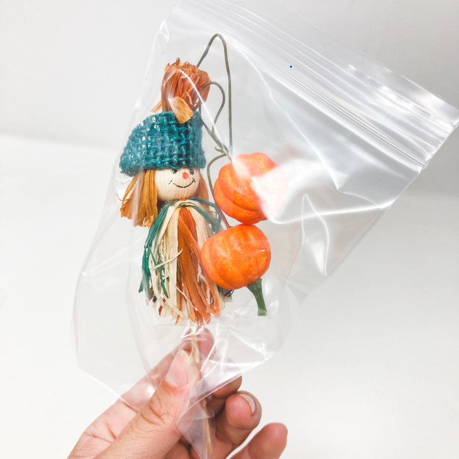 Scarecrow and Pumpkin Miniatures