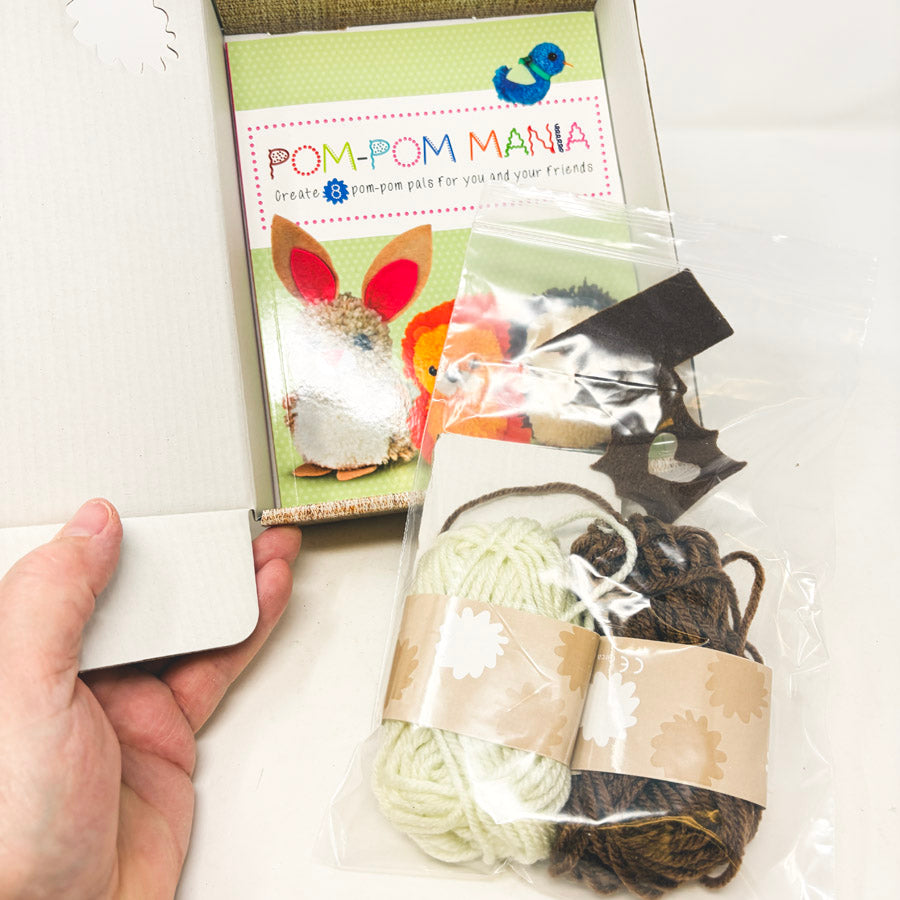 Pom Pom Mania Kit (Partial)