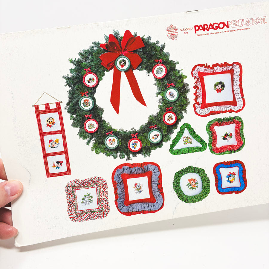 Designs By Gloria & Pat- Walt Disney Characters Christmas in Counted Cross Stitch