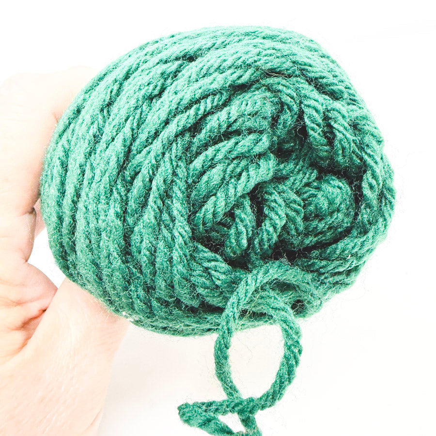Sayelle - 1062 Dark Green Worsted Weight Yarn