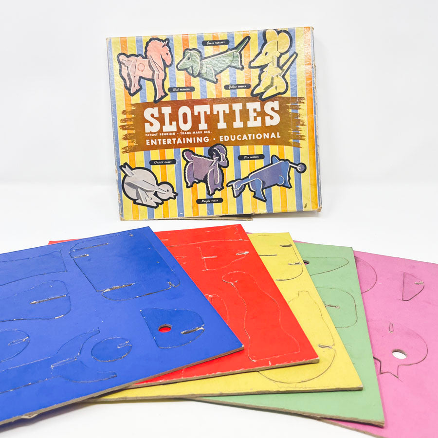 Slotties Sculptural Cardboard Kit