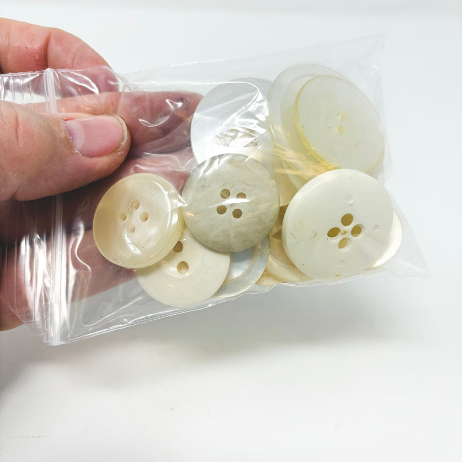 Medium Bag of Mixed Size White/Beige Buttons