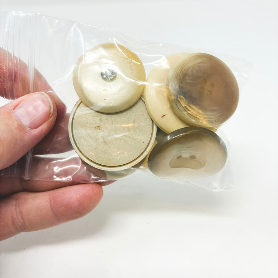 Medium Bag of Extra Large Tan Buttons